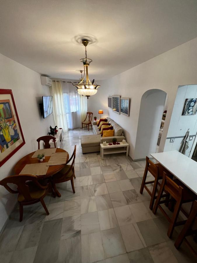 Synergy Apartment, 2 Bedroom, City Center By Namaste Elite Torremolinos Exterior photo