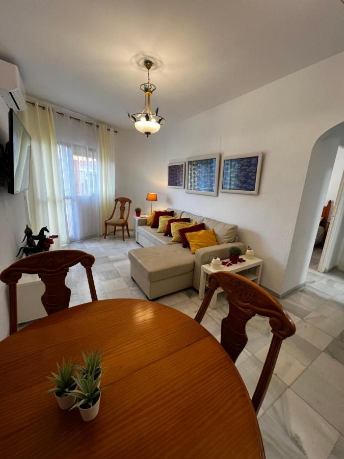 Synergy Apartment, 2 Bedroom, City Center By Namaste Elite Torremolinos Exterior photo