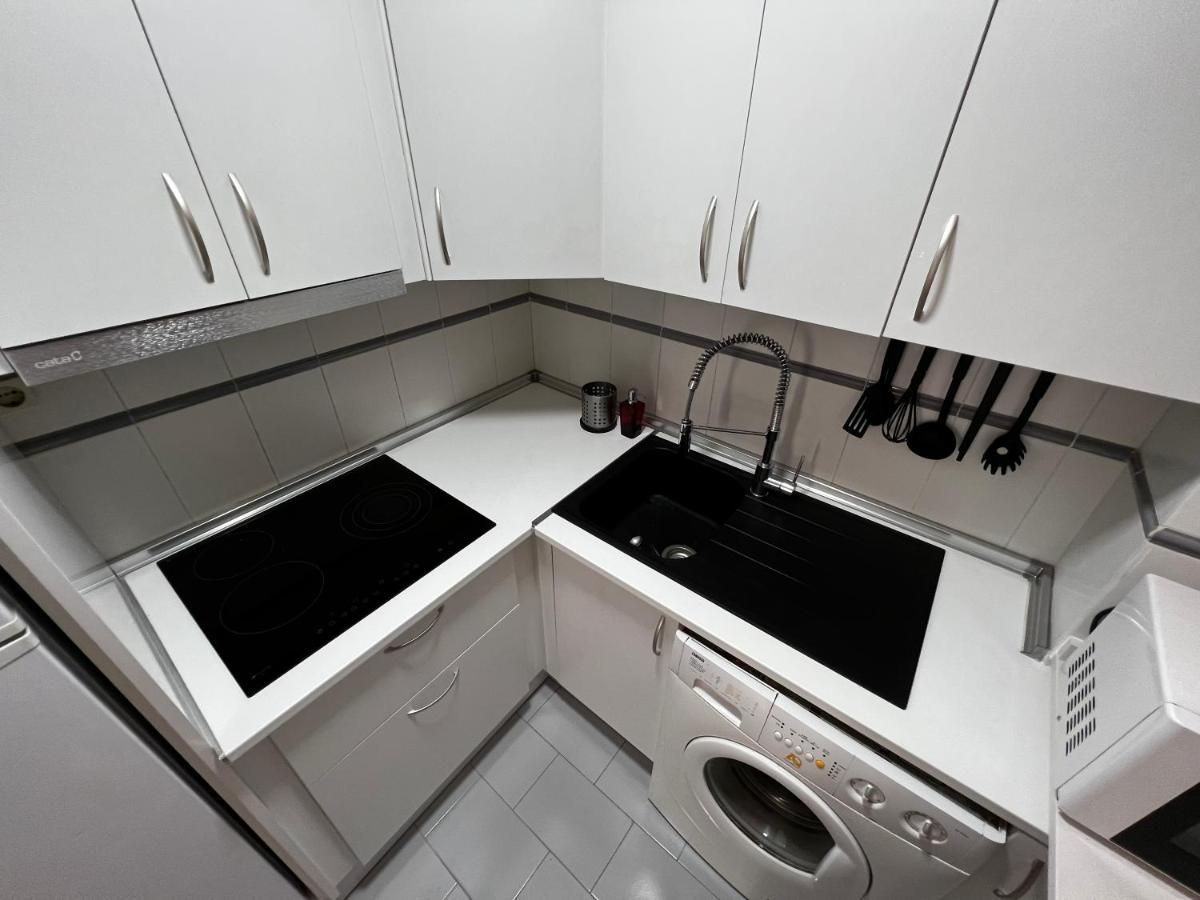 Synergy Apartment, 2 Bedroom, City Center By Namaste Elite Torremolinos Exterior photo